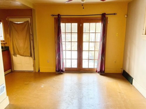 1806 Powers St, Mckeesport PA  15132-5149 exterior