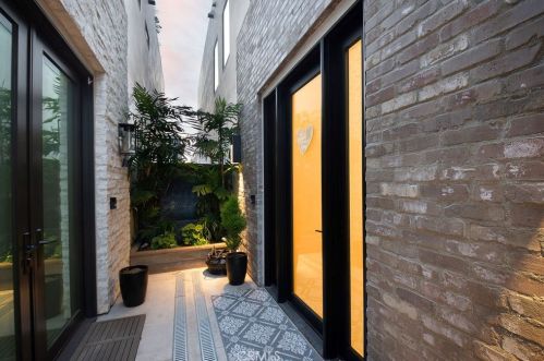 231 Seal Beach Blvd, Seal Beach CA  90740-6596 exterior