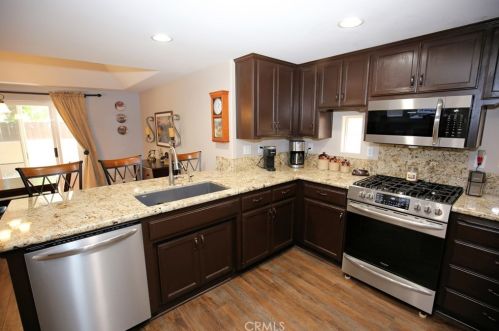 1095 Megan Ct, Templeton CA  93465-4051 exterior