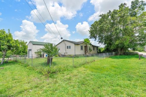 1601 Yvonne Ave, Lehigh Acres, FL 33976-3319