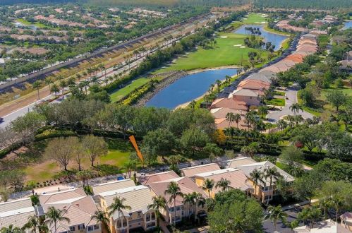 28700 Alessandria Cir, Bonita Springs FL  34135-8276 exterior