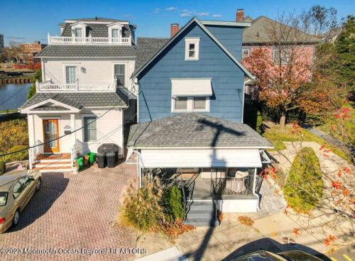 63 Asbury Ave, Ocean Grove, NJ 07756-1502