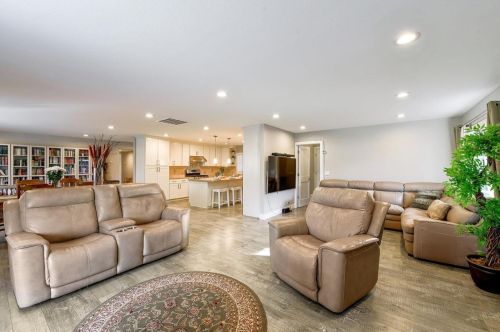 1449 Branham Ln, San Jose CA  95111-2760 exterior
