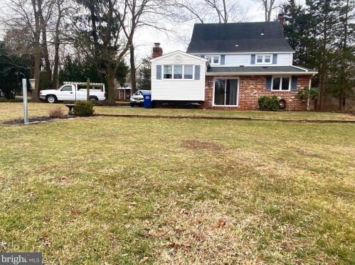 482 Landing St, Lumberton Township NJ  08048-1136 exterior