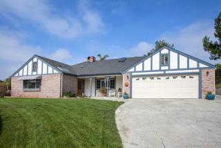 1159 Range View Rd, Vista, CA 92084-7262