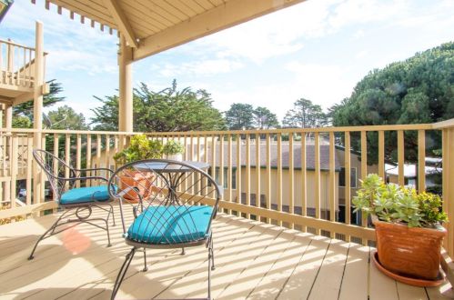 376 Imperial Way, Daly City, CA 94015-2530