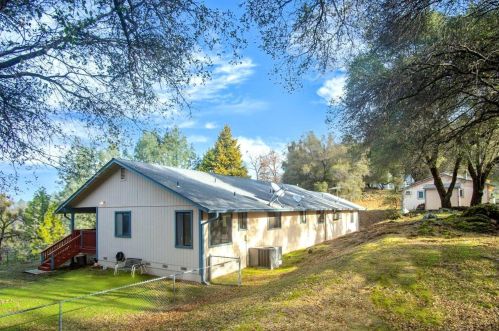 19617 Victoria Dr, Grass Valley CA  95949-9301 exterior