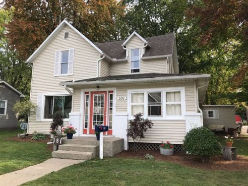 501 Walnut St, Nappanee, IN 46550-2019