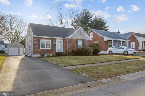 502 Becker Ave, Wilmington, DE 19804-2104