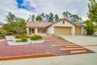 1314 Clear Crest Cir, Vista, CA 92084-3740