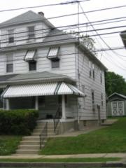 1147 1st Ave, Hellertown, PA 18055-1333