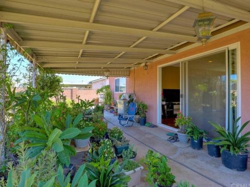 7845 La Mirada Cir, Buena Park CA  90620-2308 exterior