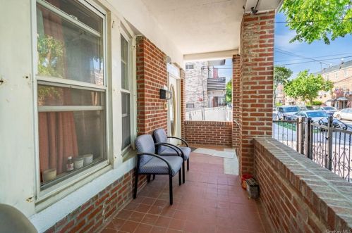 1847 Barnes Ave, Bronx NY  10462-3607 exterior