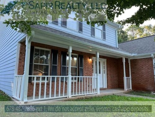 979 Oakwood Chase Cir, Stone Mountain GA  30083-5063 exterior