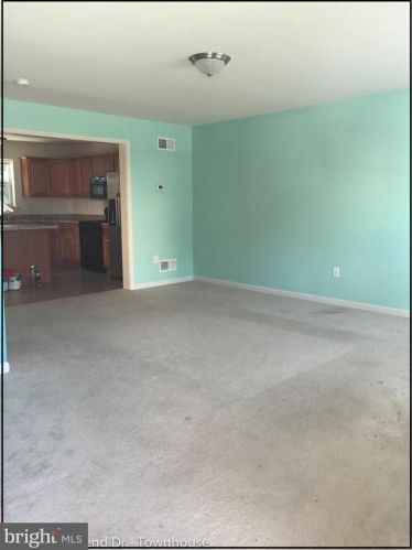 6438 Creekbend Dr, Navy Sup Dpt PA  17050-4002 exterior