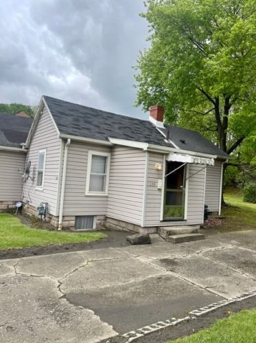 133 Laurel Ave, New Castle PA  16101-2368 exterior