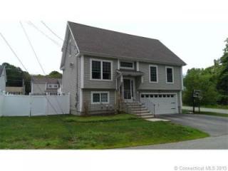 66 Elm St, Norwich, CT 06351-2316