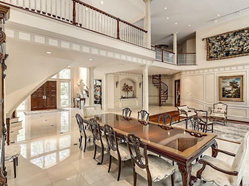 63 Salierno Rd, Tuxedo Park NY  10987-4712 exterior