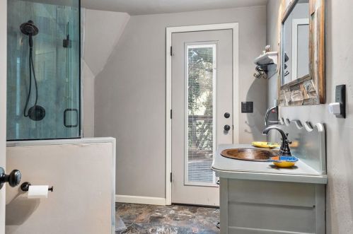 2178 Ridge Rider Rd, Lake Nacimiento CA  93426-9605 exterior