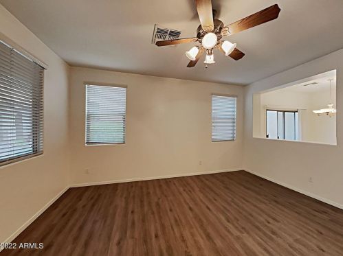 87 Palomino Dr, Gilbert, AZ 85296-2847