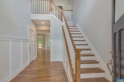 5610 Park Rd, Crozet, VA 22932-9362