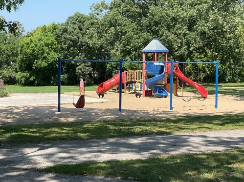 3278 58, Milwaukee WI 53218-4247 exterior