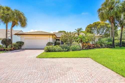 1 Bristol Ln, Boynton Beach, FL 33436-7412