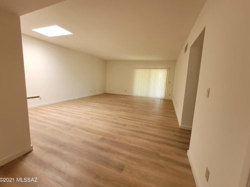 4873 Territory Loop, Tucson AZ  85750-5922 exterior