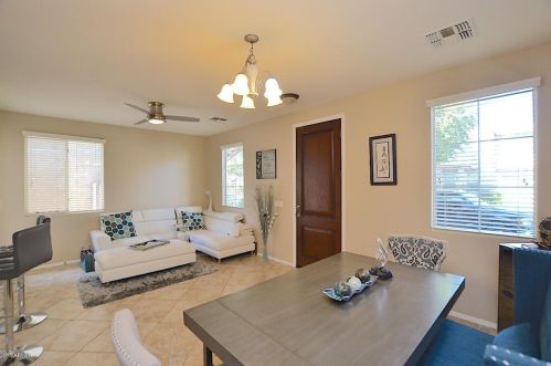 4253 Tyson St, Gilbert, AZ 85295-6136