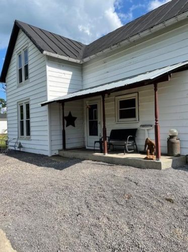 314 High St, Fulton, OH 43321-9711