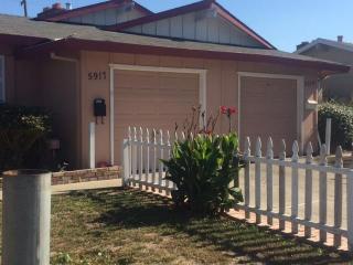5917 Clover Manor Way, Sacramento CA  95824-1507 exterior
