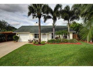 561 Cavern Ter, Sebastian, FL 32958-6546