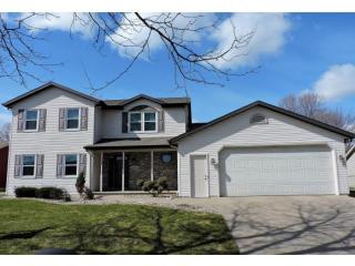 646 Windmill Dr, Kimberly, WI 54136-2136