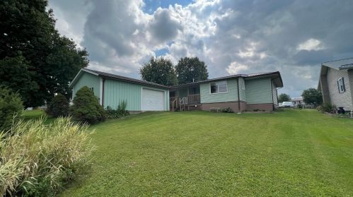 632 Mill St, New Lexington, OH 43764-9599