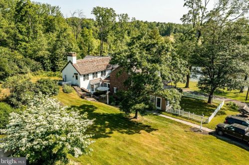 2564 Skippack Pike, Lansdale PA exterior