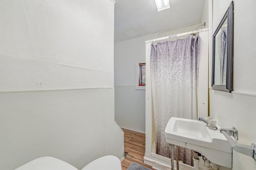 13 Monroe St, Latrobe PA  15650-3146 exterior