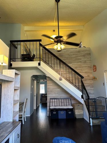 18020 Saratoga Way, Santa Clarita CA  91387-2907 exterior
