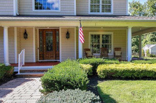 150 Marvin Rd, Middletown, NJ 07748-2816