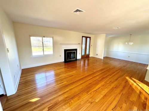 112 Housatonic Dr, Milford CT  06460-5034 exterior