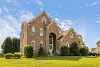 126 Morrison Cove Rd, Mooresville, NC 28117-5949