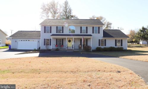 200 Millstone Ln, Millsboro, DE 19966-1613