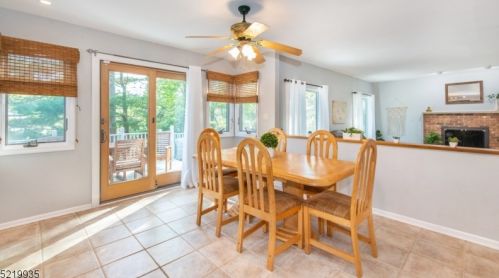 31 Drake Ct, Dover NJ  07869-4851 exterior