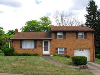 128 Lilmont Dr, Pittsburgh, PA 15218-2209
