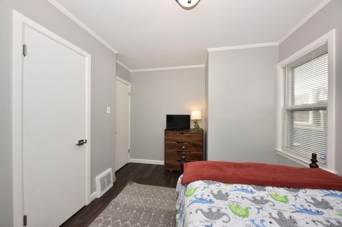 209 79, Milwaukee WI 53219-1717 exterior