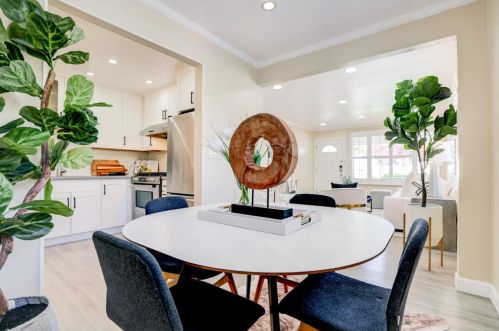 101 De Soto Way, San Bruno CA  94066-4719 exterior