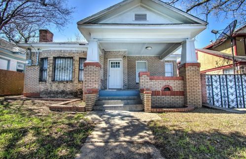915 Beckley Ave, Dallas, TX 75203-1328