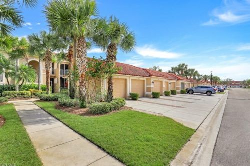 2840 Cypress Trace Cir, Naples FL  34119-8473 exterior