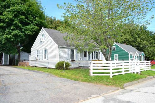 11 Davis St, Somersworth NH  03878-1703 exterior