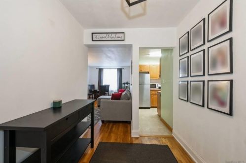 84-55 Daniels St, Jamaica, NY 11435-1225
