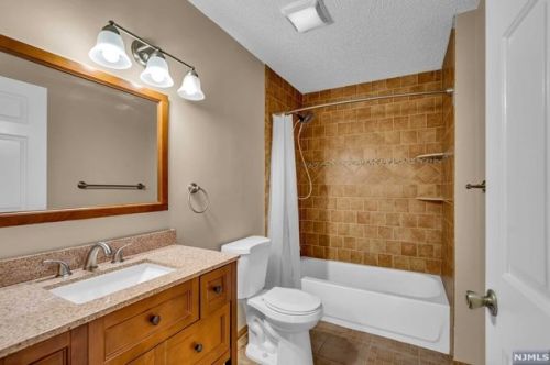 167 Robertson Way, Lincoln Park NJ  07035-1851 exterior